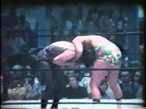 Womens Bout 70s MEMPHIS WRESLTING