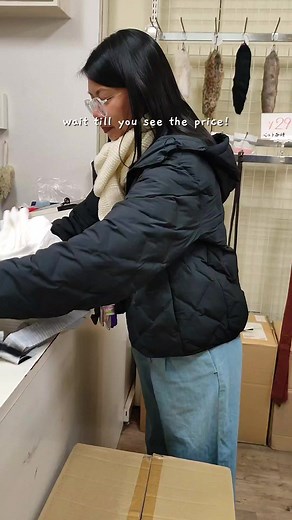 47K views · 218 reactions | Check out this white skirt I got from a store in Japan  •ᴗ• Klook travel discount JAMIMOYKLOOK Japan community: https://facebook.com/groups/japandiytraveltips #japanfinds #japantravel #japantips #traveljapan #traveltips | Jamimoy | Facebook