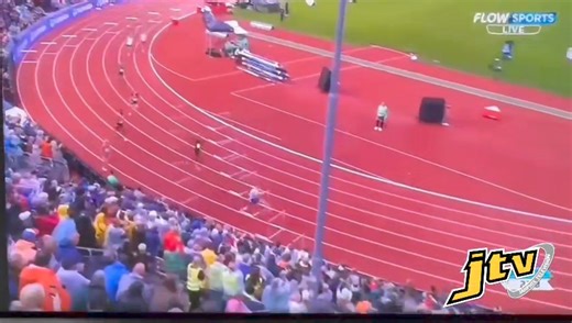 BREAKING NEWS: Virgin Islands Kyron McMaster Places Third In The 400m Hurdles At The Diamond League Championships He completed the run in 48:49 SB Two-time Diamond Trophy winner and world silver medalist Kyron McMaster secured third place in the 400m hurdles at the Wanda Diamond League Bislett Games held in Oslo, Norway today May 30. 2022 series champion Alison Dos Santos won the race while Olympic champion Karsten Warholm placed second. | JTV Channel 55