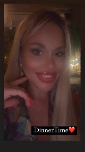 Multiotecko Kollár zverejnil záber s Laurou a ich synom, ostatné mamičky puknú závisťou Sleduj podrobnosti 👇 https://bit.ly/3GpX0rv #kollar #boriskollar #laura #syn #abner #dovolenka | Plus TV