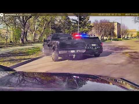 22-Year-Old Flees Police Through Crowded Park