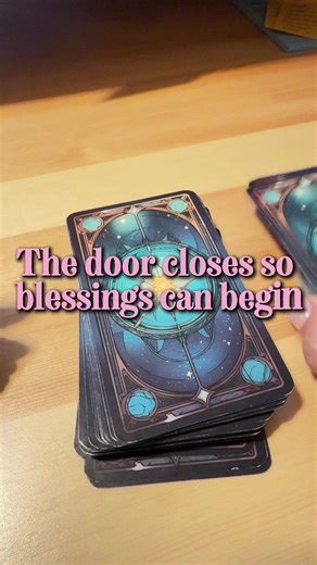 🔮🚪 The door closes so blessings can begin#tarotreading #tarot #blessings