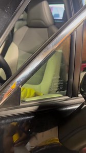 Quarter window install ✅ #automotive #caraudio #hondacivic #tint #tinting #windowtint #windowtinting #windowtinter #windowfilm #reels #asmr #asmrvideo | Joel Martinez Vazquez