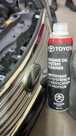 When you just bought a car, you honestly have no idea what oil was used before you… or how often it was changed 🤷‍♂️ Today we’re adding original Toyota Hot Engine Flush to a Lexus, and here’s why at MaxGarage I recommend doing this 👇 If the previous owner delayed oil changes or used cheap oil, the engine can have: — sludge — carbon buildup — varnish deposits — partially clogged oil passages And that directly affects: ❌ oil pressure ❌ VVT system performance ❌ timing chain life ❌ oil consumption