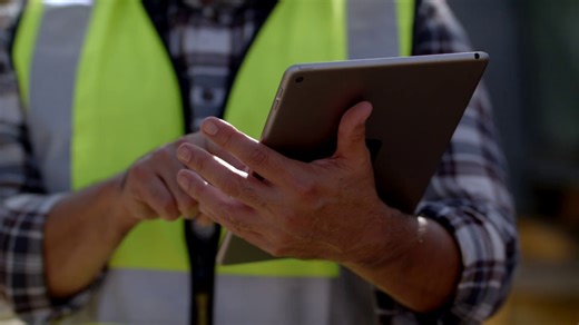 We’ve upgraded our Equipment Asset Tracker to help you: ⏲ reduce unplanned downtime. ⛽ lower fuel costs. 📏 measure efficiency. 🚚 increase asset utilization. It’s now available in the U.S. and Canada! See the enhancements that make them interoperable, upgradeable and secure: http://spr.ly/6183OHAVx | Verizon Connect