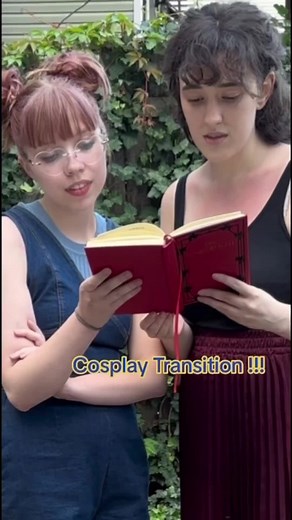 Wow, I can't believe Miracle Musical wrote this song about the classic movie-musical Labyrinth (1986) #labyrinth #labyrinthcosplay #jareththegoblinking #sarahlabyrinth #jarethcosplay #sarahcosplay #labyrinth1986 #labyrinthmovie