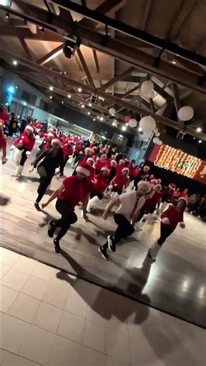 BALLO DI NATALE 2025 | CHRISTMAS SPIN | Balli di Gruppo | ANDREA STELLA | GUAPACHA Dance #christmas
