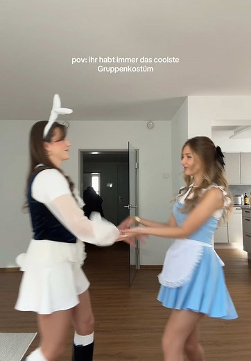 Top Group Costume Ideas Inspired by Alice in Wonderland