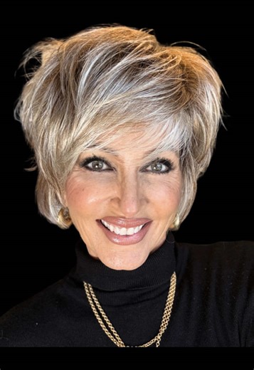 Beginner’s Guide to Wearing Wigs: Tips and Tricks