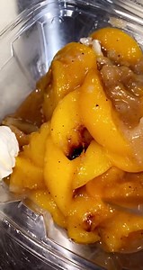 🍑 Fresh Peach Cobbler Pound Cakes 🍰 Available Today at Keisha Kandi Apples Address: 809 W. 39th St. Suite 150, Kansas City, MO 64111 Hours: 11am-7pm #candyapples #cheesecake #caramelapples #caramelapples #peacanapple #cheesecakejars #foodporn #candystore #foodphotography #kansascitymissouri #kansascityfood #Snicker #bubblewaffle #smallbusinessowner #CinnamonRedCandy #foodstyling #hardcandyapples #cottencandy #Cheesecakejar #PeachCobbler #peachcobblercheesecake | Keisha Kandi Apples