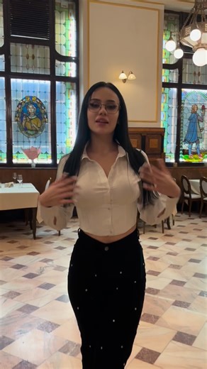 27 reactions · 22 shares | ✨ REVELION 2026 la Restaurant LLOYD! ✨...