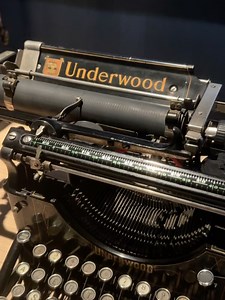 Cité des sciences et de l'industrie on Reels