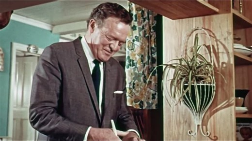De espaldas a Scotland Yard El hombre de la CIA (1967.The Man Outside)neutro