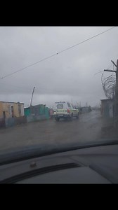 Amapolisa ngethuba engena kwingingqi yaseYadini kukhangelwa uSinethemba Mbikanye. | Zibonele FM 98.2 News