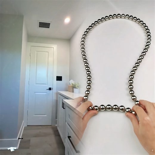 WHEN THERES A SHOWER IN YOUR COCKROACH