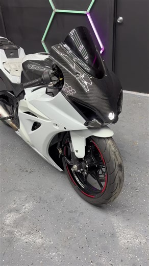 Mexican Youths Embrace Bike Racing Culture