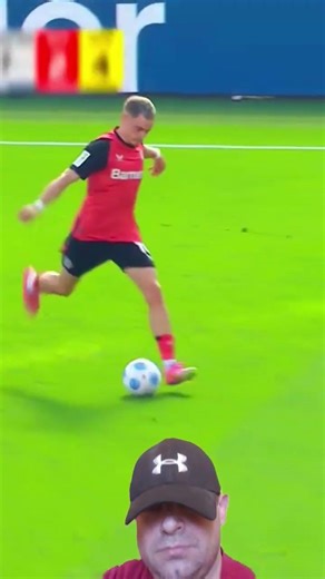 Amazing passes ⚽️👏🧤