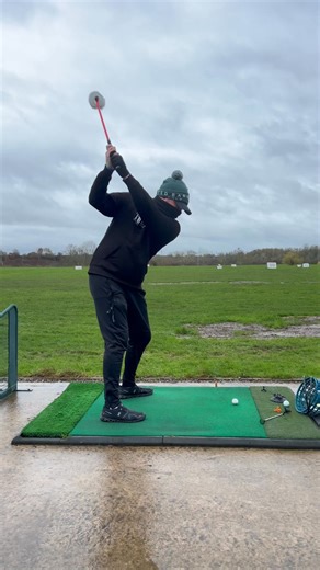 There was a point in time where this toilet roll drill was doing the rounds and was being posted multiple times a day across the internet . I think it has some good benefits to it but as you saw with my shot using it, if you don’t swing with it correctly then the toilet roll is going to be at the end of the club when your making contact with the ball and ultimately get in the way . Now even though that is good for making you aware that you didn’t swing it properly , you can only use it once or t