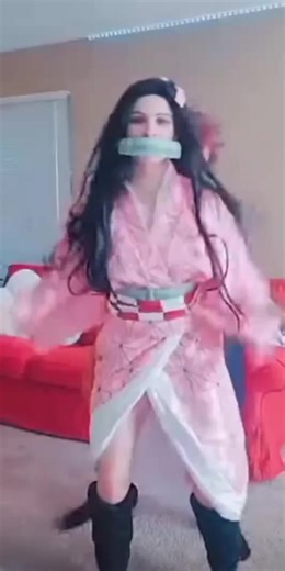 Nezuko and tanjiro dancing