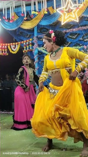 viral Natak Dancer Sarita Nayak and bhajvan Chandni #dance #trending #dancemoves #dancelike