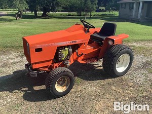 1971 Allis-Chalmers 616 Compact Utility Tractor | Agriculture