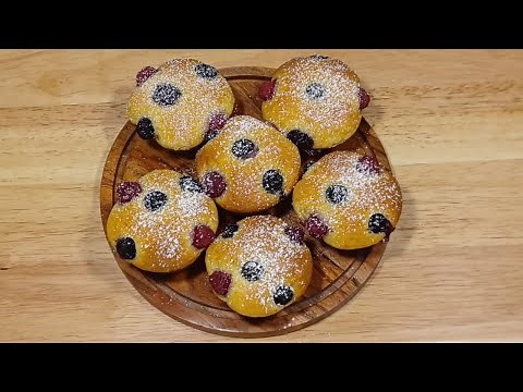 How to make Raspberry Blueberry Muffins / Easy Recipe