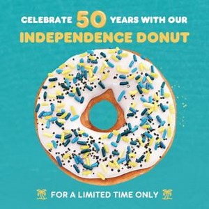 🇧🇸🍩The sweet Independence celebrations continue at your favourite Dunkin' locations! Treat yourself to our specialty Independence Donut paired with a tasty Dunkin' beverage. | Dunkin'