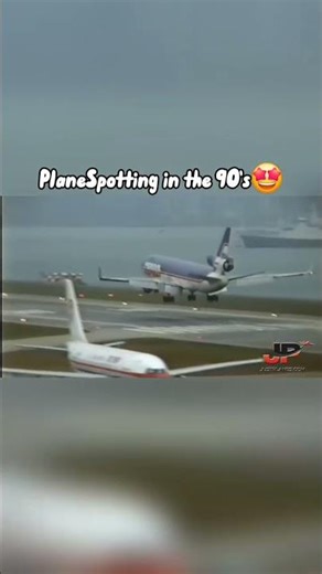 PlaneSpotting in the 90's #Aviation#Airplane#Plane#Avgeeks#Avgeek#Pilot#indonesia#Yosho