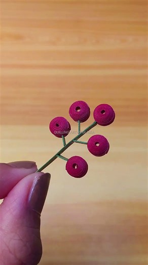 The art of the roll: creating 3d #quillingideas #QuillingArt #CreativeCrafts #PaperCrafts