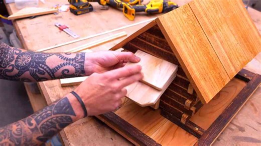 Easy DIY cabin bird feeder anyone can make!