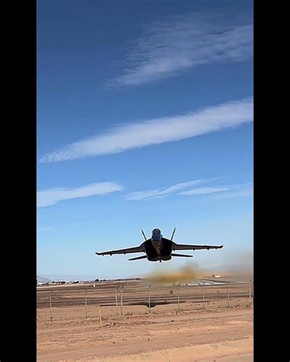 Blue Angels F-18 Super Hornet EXTREME Low Pass — Massive Jet Blast