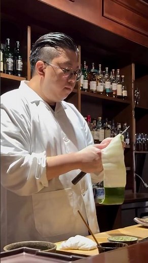 カジュアル名店の大将がつくる梅かっぱ巻き…シンプルに旨し！ #sushi #寿司