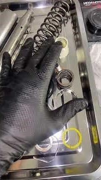 UPM | Overhaul of the 2023 Lander 250 forks. Technical overhaul, meticulous and at a great price.