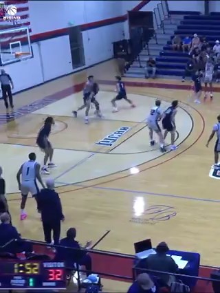 😳JUCO wing Leano Rolle (@rolle21leano) was must see tv this past season.Averaged 14.4 PPG, 7.0 RPG, 2.0 APG, 2.0 SPG, 1.0 BPG, 50.3% FG.Offers from: Green Bay, Nebraska-Omaha, Florida St, LA Tech, UCF, LaSalle, Missouri St., Baylor, Georgia Southern, Old dominion, Temple.Interest from: Georgia Tech, Cal, Clemson, Pitt, Wake Forest, South Carolina, Memphis, Charlotte, Southern miss.Cousin of 76ers rookie VJ Edgecombe was ranked as the #60 JUCO prospect in the country.