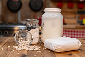 7 Pantry Staples to Always Have (Never Run Out Again!)