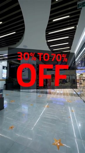 ‎مجتمع تجاری شمیران سنتر‎ on Instagram‎: "امسال تو شميران سنتر تخفیف‌ها ازت جلوترن!🔥 بلک فرايدی امسال كلی تخفیف‌ هيجان انگيز تو شميران سنتر منتظرته میتونی ابديت هر روز تخفيف هارو از طريق استوری های همين پيج پيگيری كنی۔۔۔ از دستشون نده . . @shemirancenter @deepstudio_creative ۔ ۔ #شميران_سنتر #بلک_فرايدی #تخفيف #هيجان #تخفيف_بلک_فرايدی #BlackFriday"‎