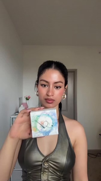 Addict Arena: Review of Anesthesia Colored Contacts