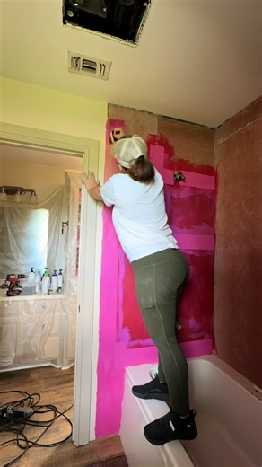 Bold Bathroom Color Choices: Risks and Rewards