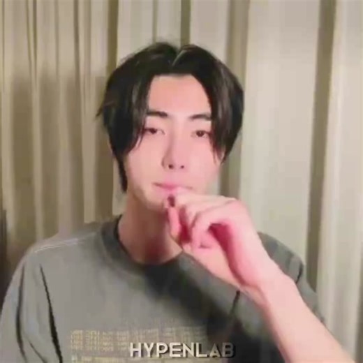 Sunghoon's iPhone: A Look at Enhypen's Phone Choices