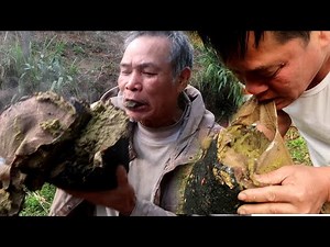 Eat giant baked egg - Horror Asian Cuisine