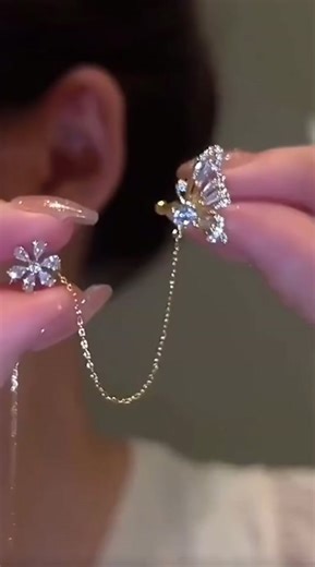 Stunning Chain Ear Accessories Showcase Elegance and Style