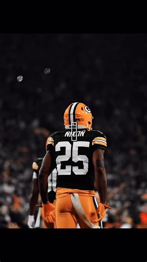 Surgical Productions on Instagram: "In honor of the biggest rivalry week of the season‼️🧀 #nfl #packers #reels #football 🎥 🐐: @dawsonbrauls 🎥: @packers"