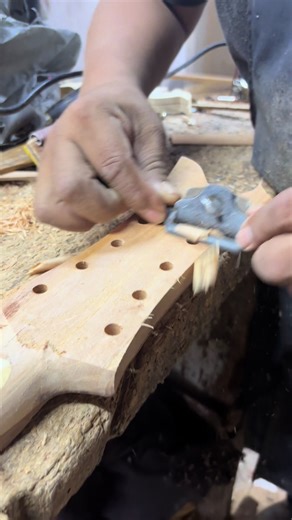 Dando el espesor al cabezal de Bajoquinto