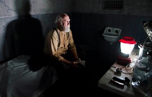 The Walking Dead Review: Staying Alive