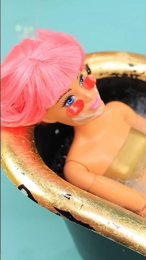 Barbie Transformation: Awesome Doll Life Hacks #shorts
