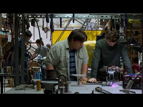 SPIDERMAN HOMECOMING - Peter and Ned's Handshake