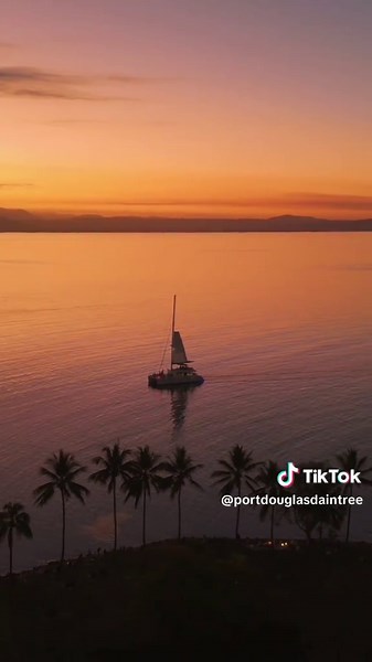 Luxury Sunset Sailing Experience in Port Douglas