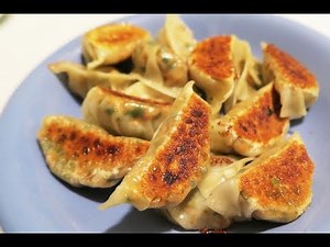 Chicken Potsticker Dumpling filling recipe! and Sauce!