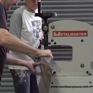 Take a look at Vaughn and the MotoRRetro team shaping up the Chassis of a 1970 Morgan 4/4 from start to end using our SHST-2.0HD Shrinker Stretcher! Whether you're working on automotive, motorcycle, or aeroplane body panels, the SHST-2.0HD Shrinker Stretcher is perfect for shaping sheet metal. It is easy to use, with its low to ground adjustable foot pedal allowing much better control when manipulating metal. To see the entire shaping from start to finish, head over to the Machineryhouse's YouTu