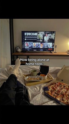 i can’t be sure if I’m ACTUALLY alone #alone #Home #scary #pov #aestheticvideo